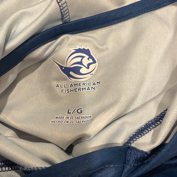 Like New (no tag) All American Fisherman Long Sleeve Performance Hoodie - Large - Picture 4 of 4